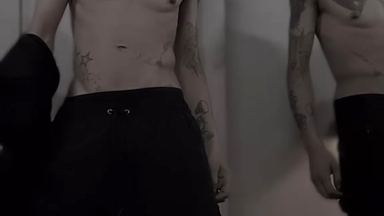 😍 Feast your eyes on my gaze 😍 - Vídeo de Yeidonn, modelo de vídeos