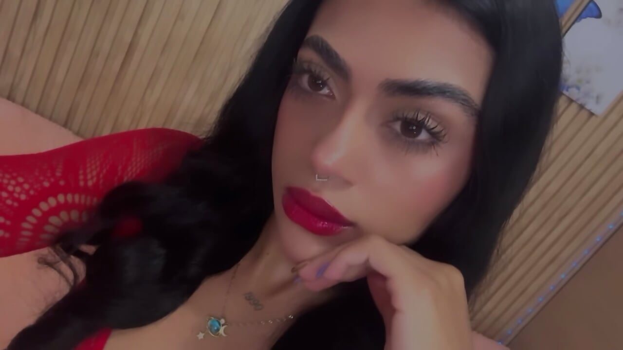 profile-intro-video-1782480761 — filmik Moonceleste, modela(-lki) na kamerkach
