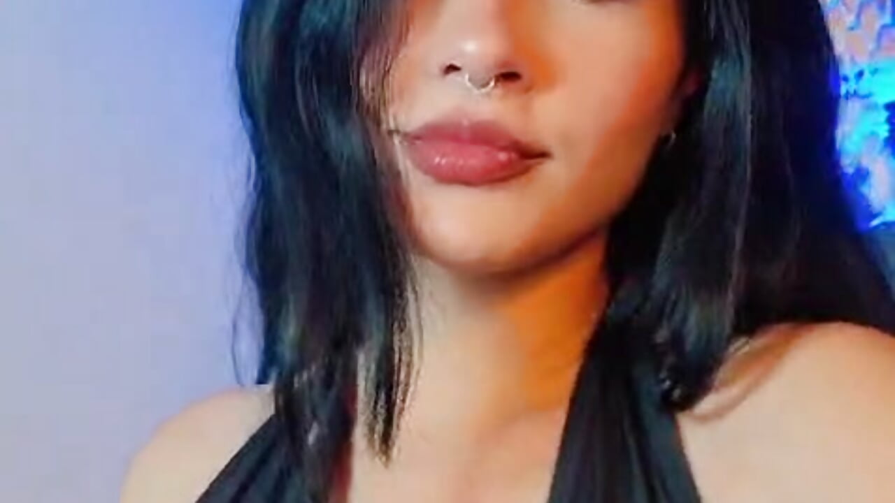Hey you! ❤ – video modela na kameri lilit_noir