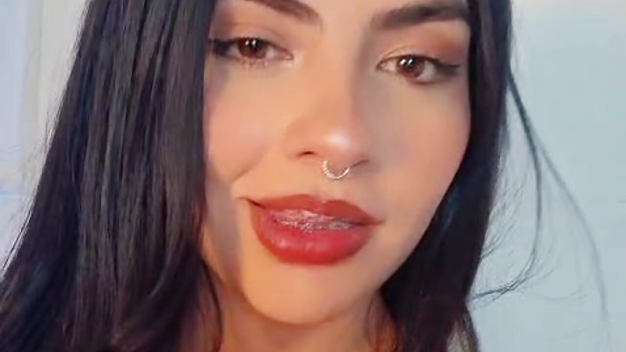 hello hello 🖤 – video modela na kameri lilit_noir