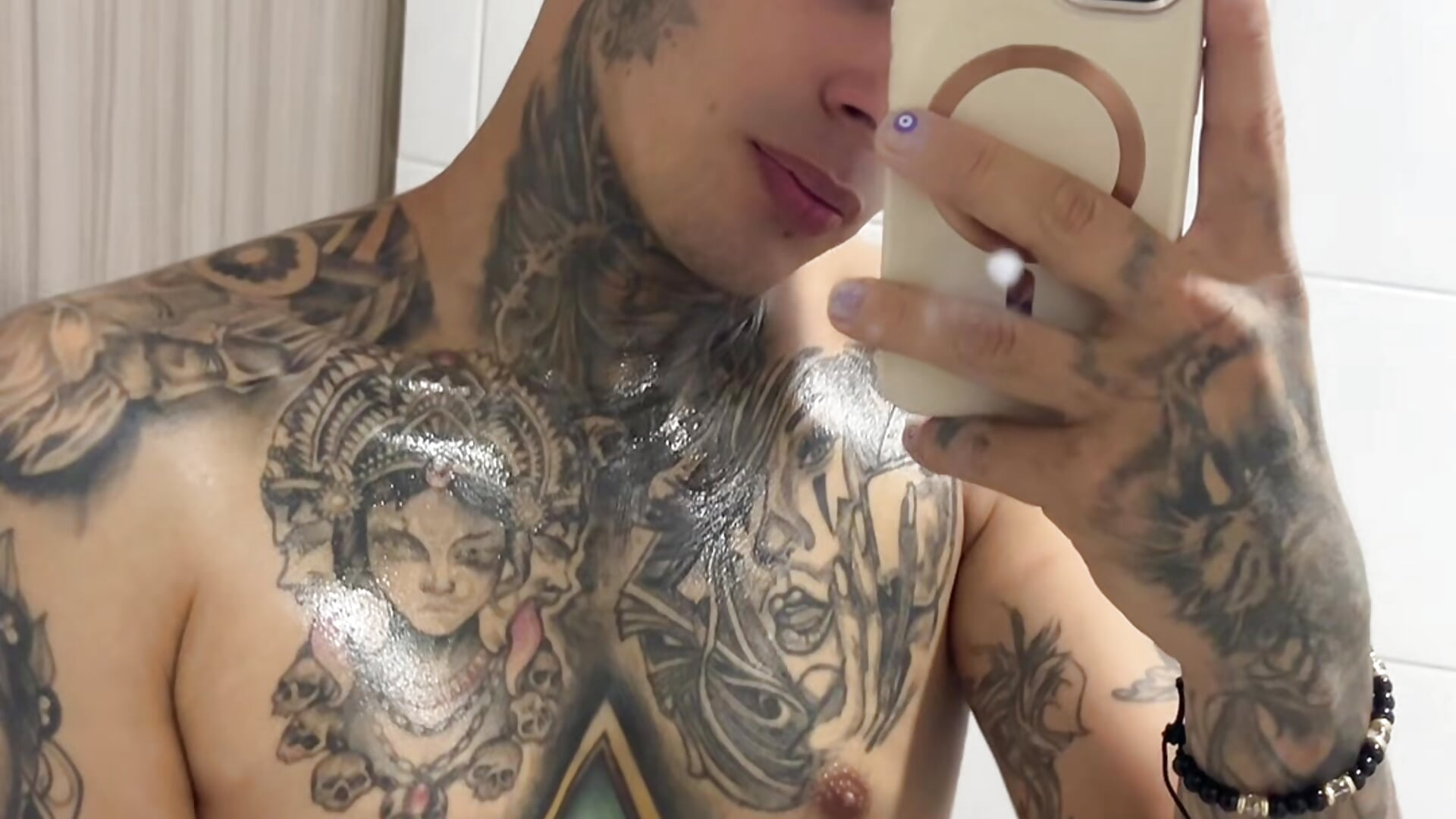Kael_Calle - video di tendenza della modella di cam 1011