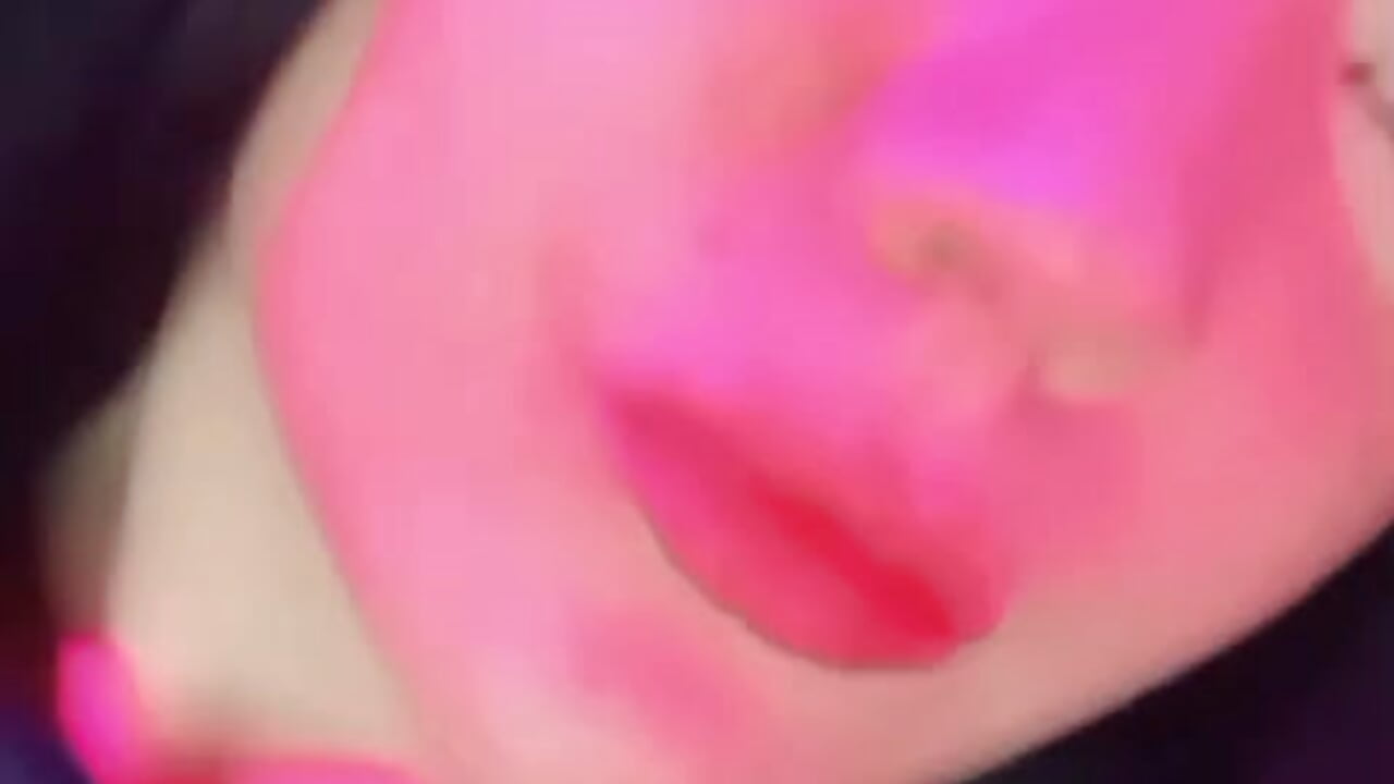 Eyes - video by rebecaa_grey cam model