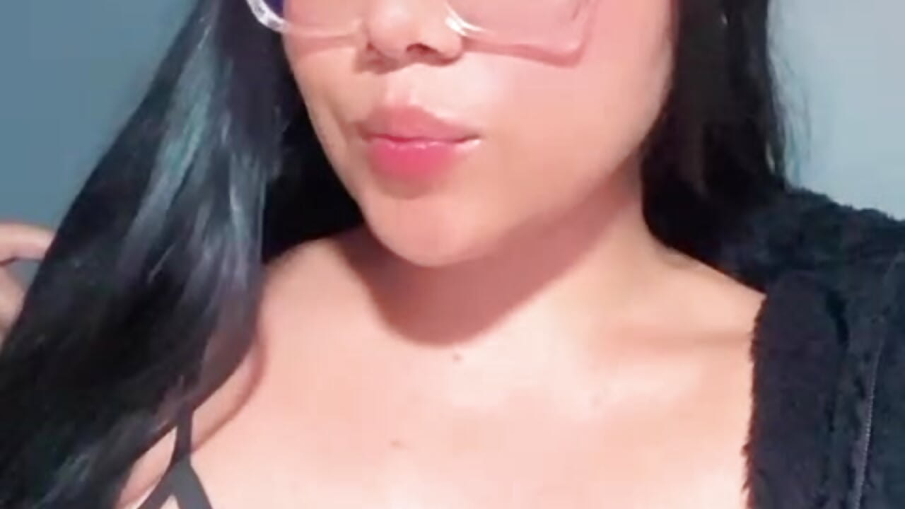 💋 - video by _Agatha_999 cam model