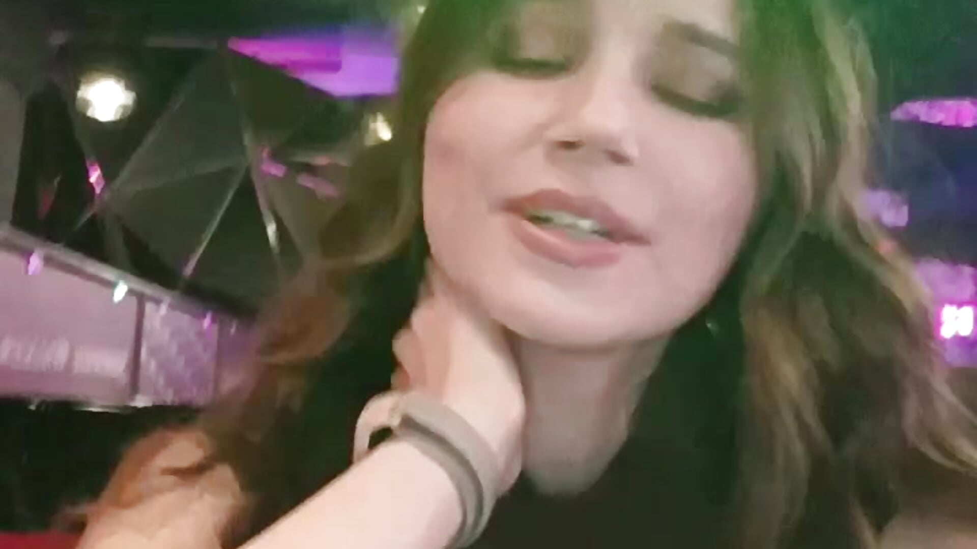 <3 - Chloe_wayy主播的视频