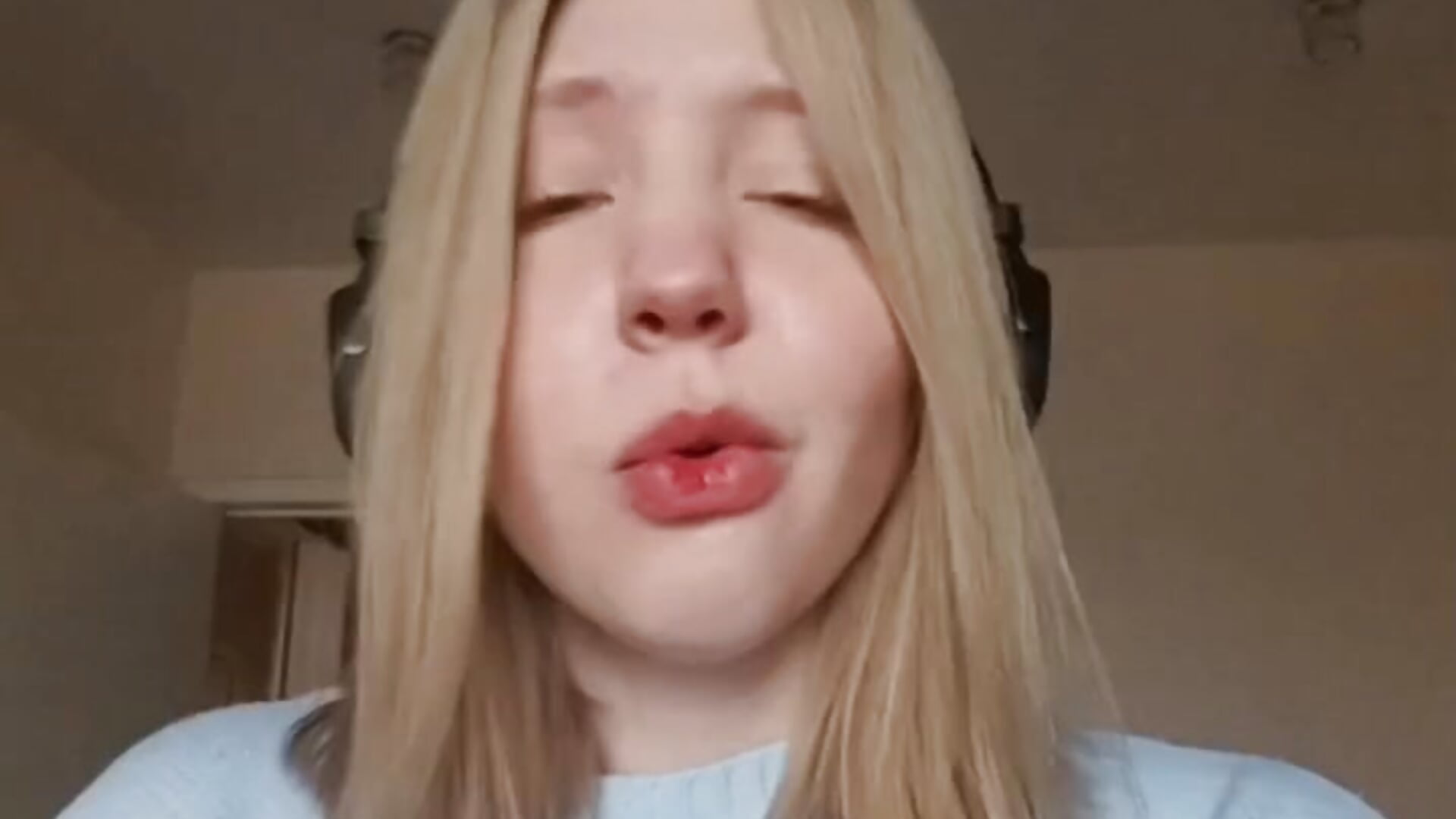 Just me Just life <3 - BoneLieu adlı kamera modelinin videosu