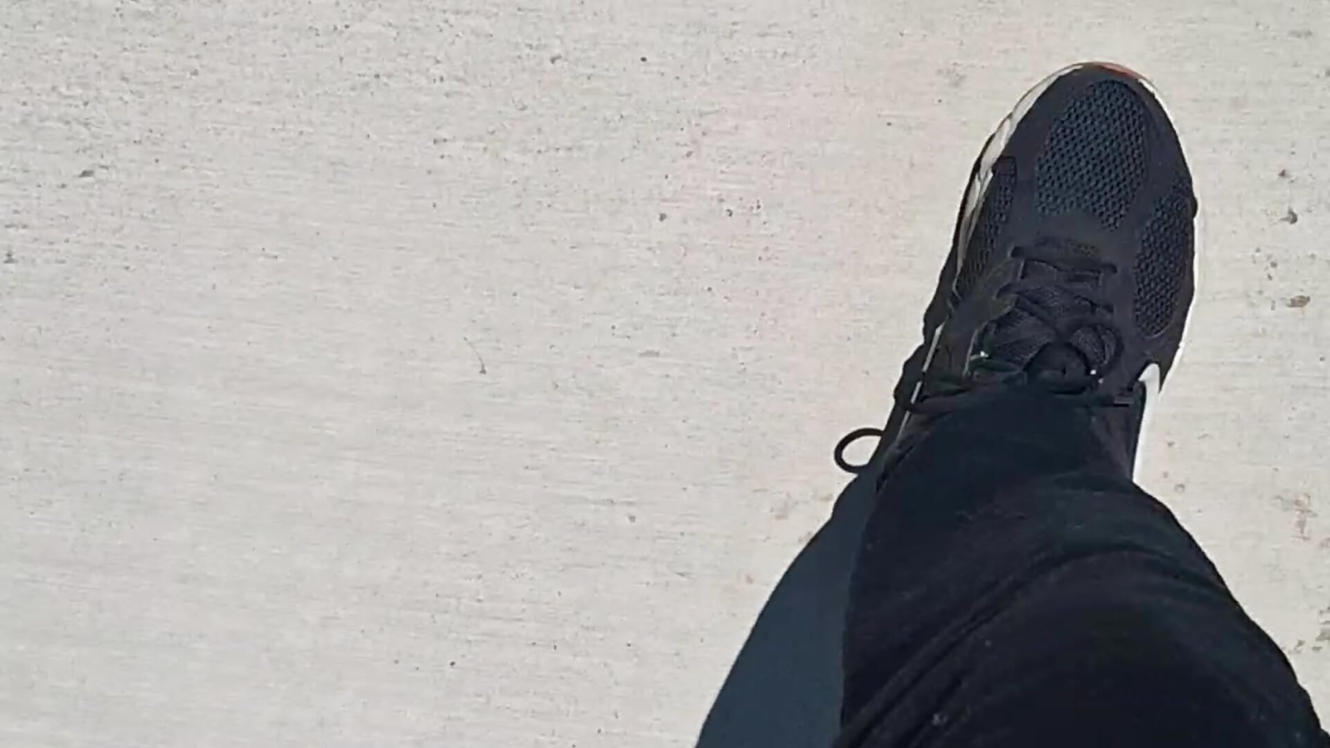 Walk - video by NightTrain113 cam model