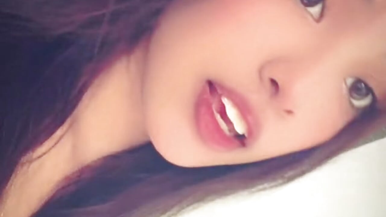 Relax - video by Amylove1 cam model