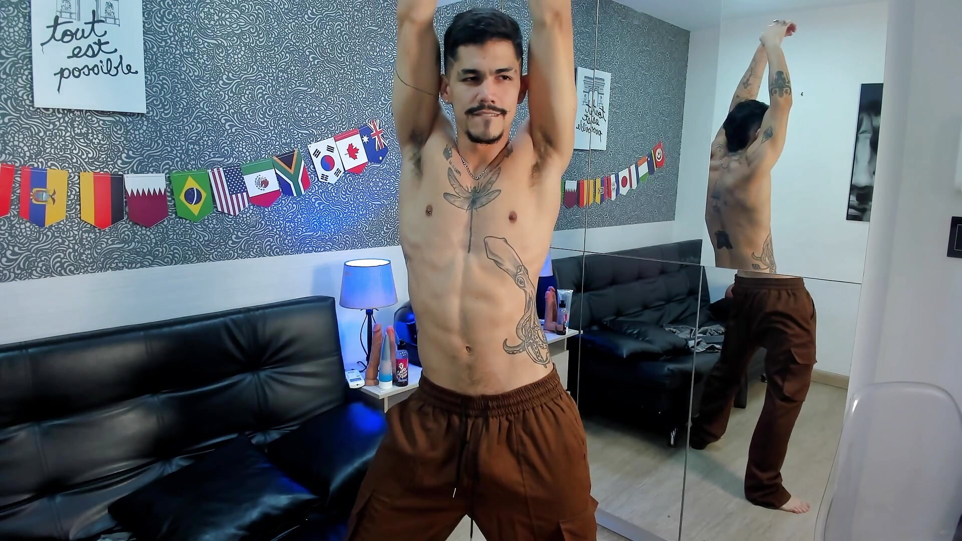 Striptease - Jared_Cole-এর ভিডিও