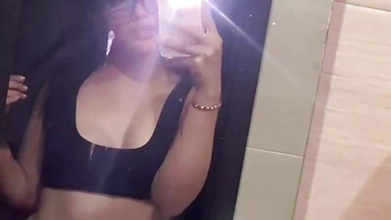 WhatsApp Video 2026-05-30 at 11,18,20 AM - video by Lexxy_Foster cam model