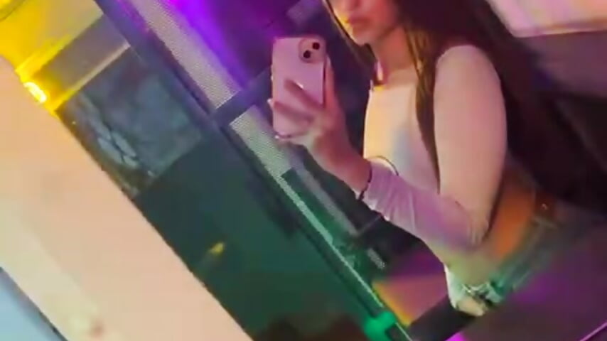 🔥🩷 – video modela na kameri CamilleBlair_