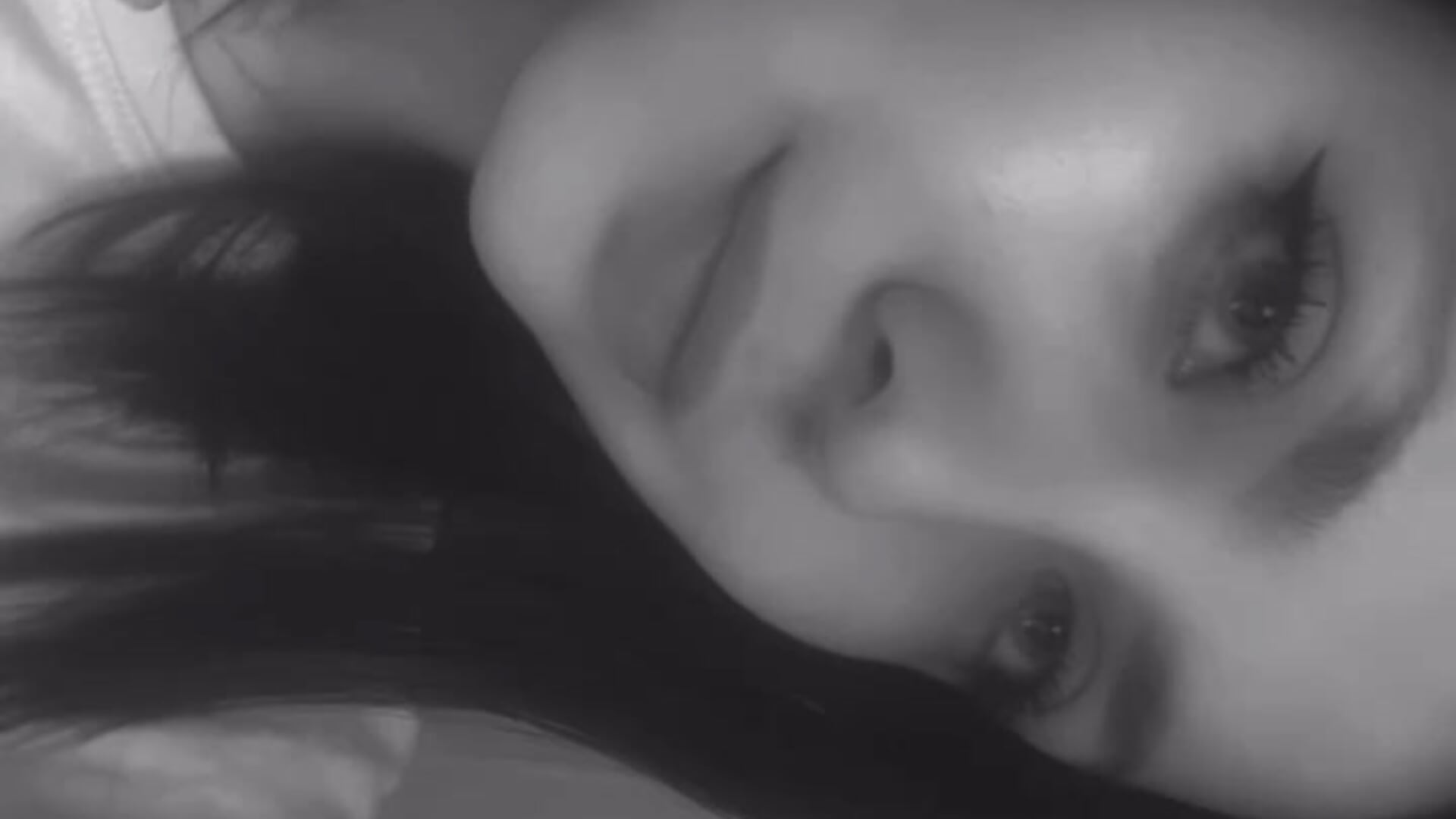 Just me for you - clip cu MiriamBinette model videochat
