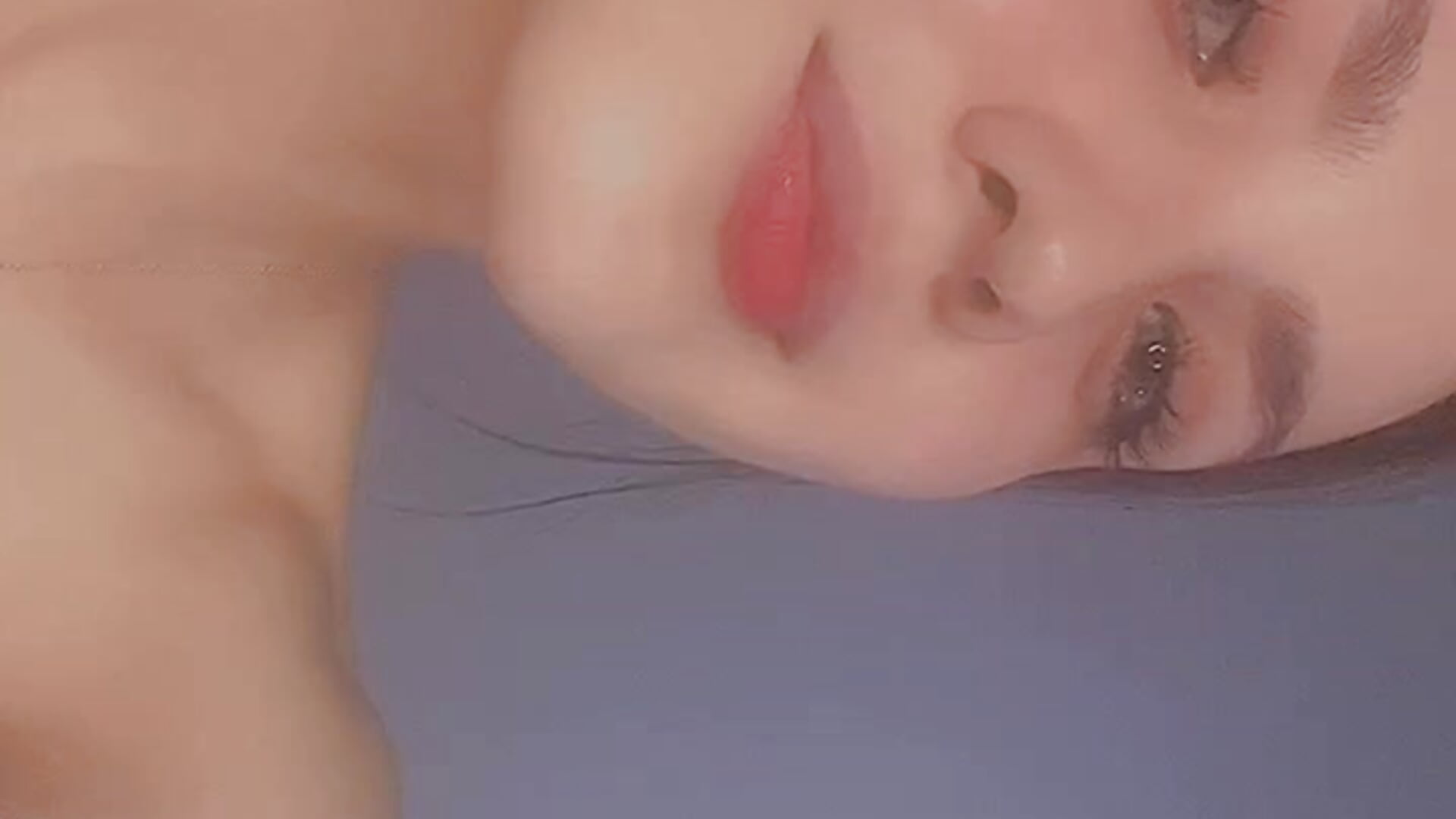 Yeah. Its me! - clip cu MiriamBinette model videochat