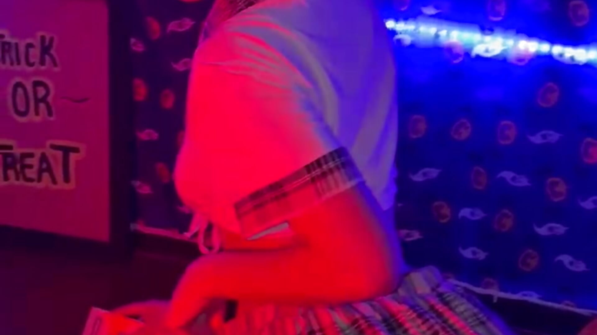 Trick Me 😈 - video của ngư  ời mẫu cam Tiffany_Bu