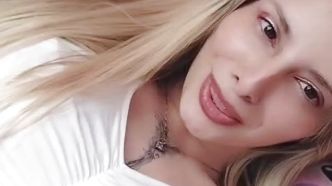 Nice to meet you ❤️ - vídeo de AliceColin modelo de câmara