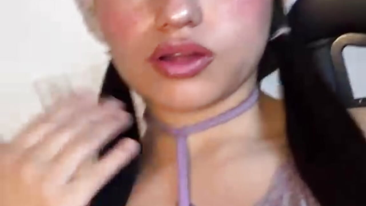 😏❤️‍🔥 - video di June__moon modella di cam