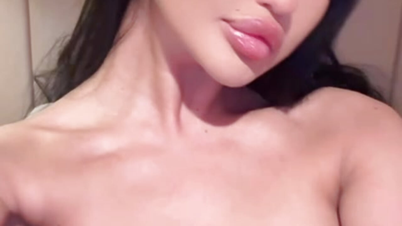 IMG_6310 - video van Lara_Jess cam-model