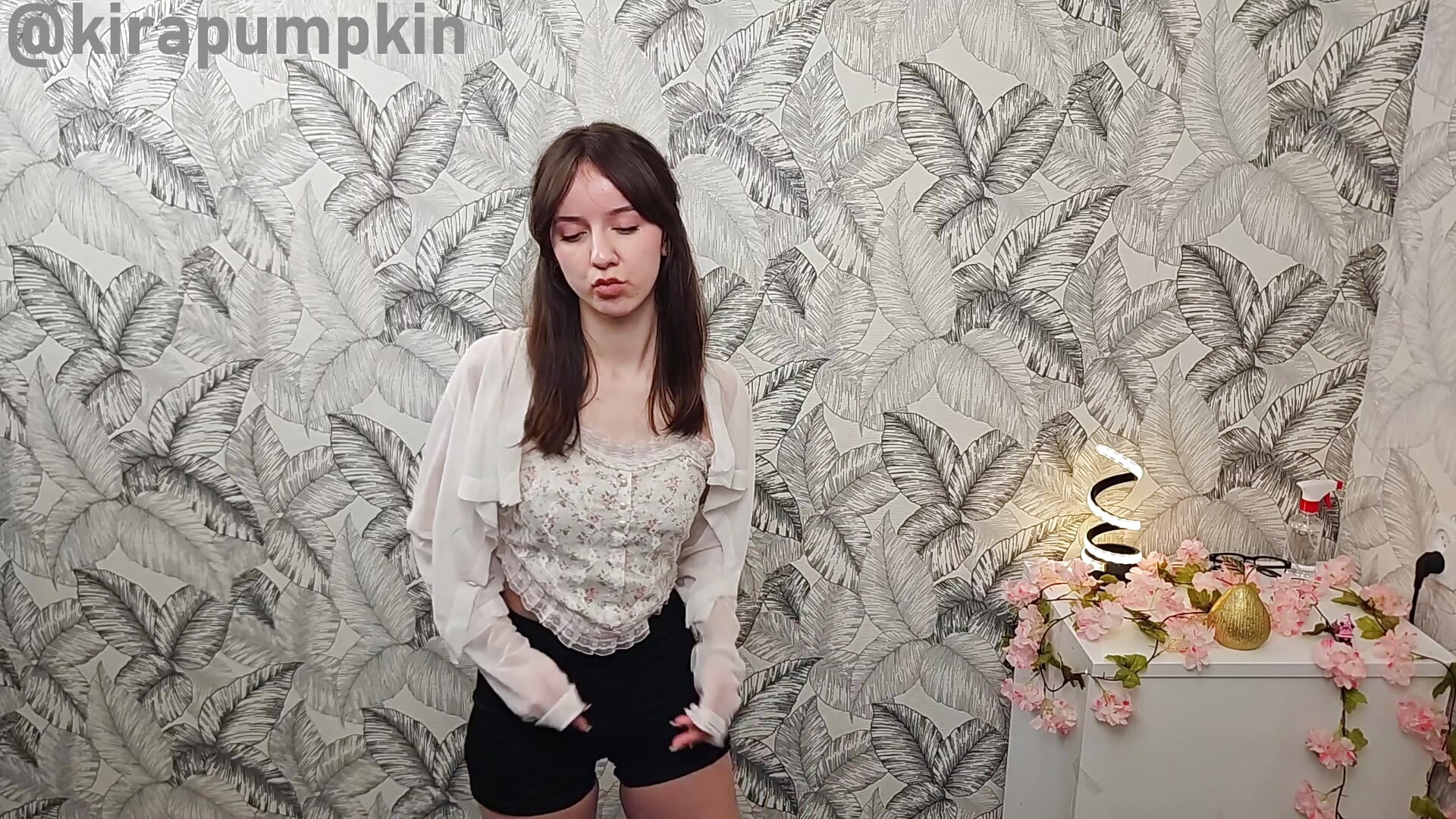 Just dance ^.^ – video modela na kameri kirapumpkin