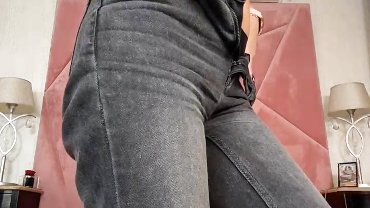 Stripping my Jeans