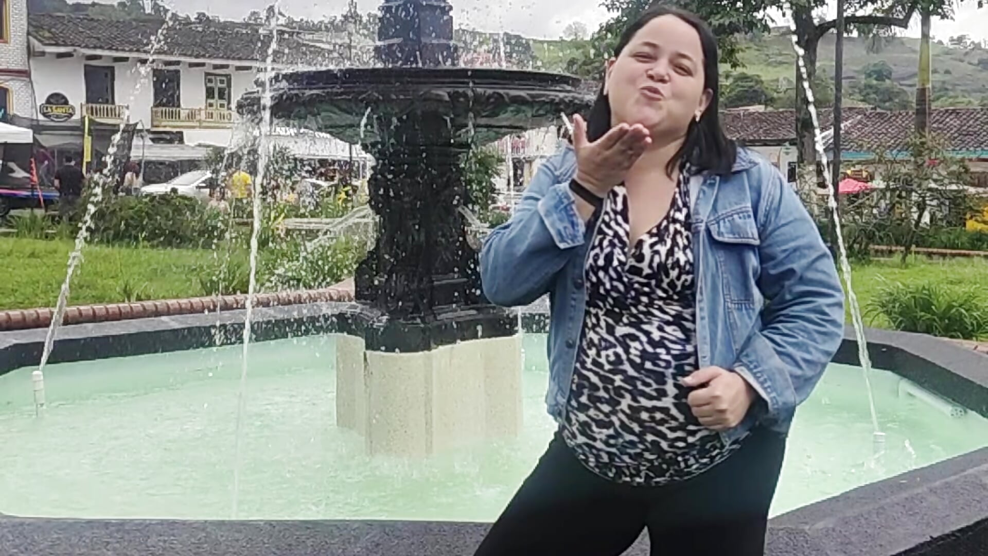 1000464621 - video by lin_jota cam model