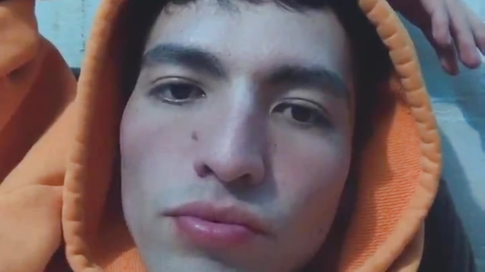 kiss me - vídeo de Ian_knight modelo de câmara