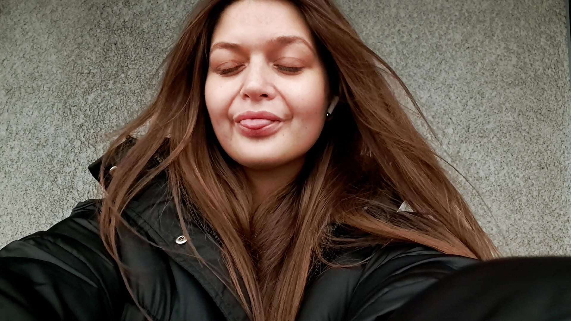 just me🥰 – video modela na kameri AliceeJin