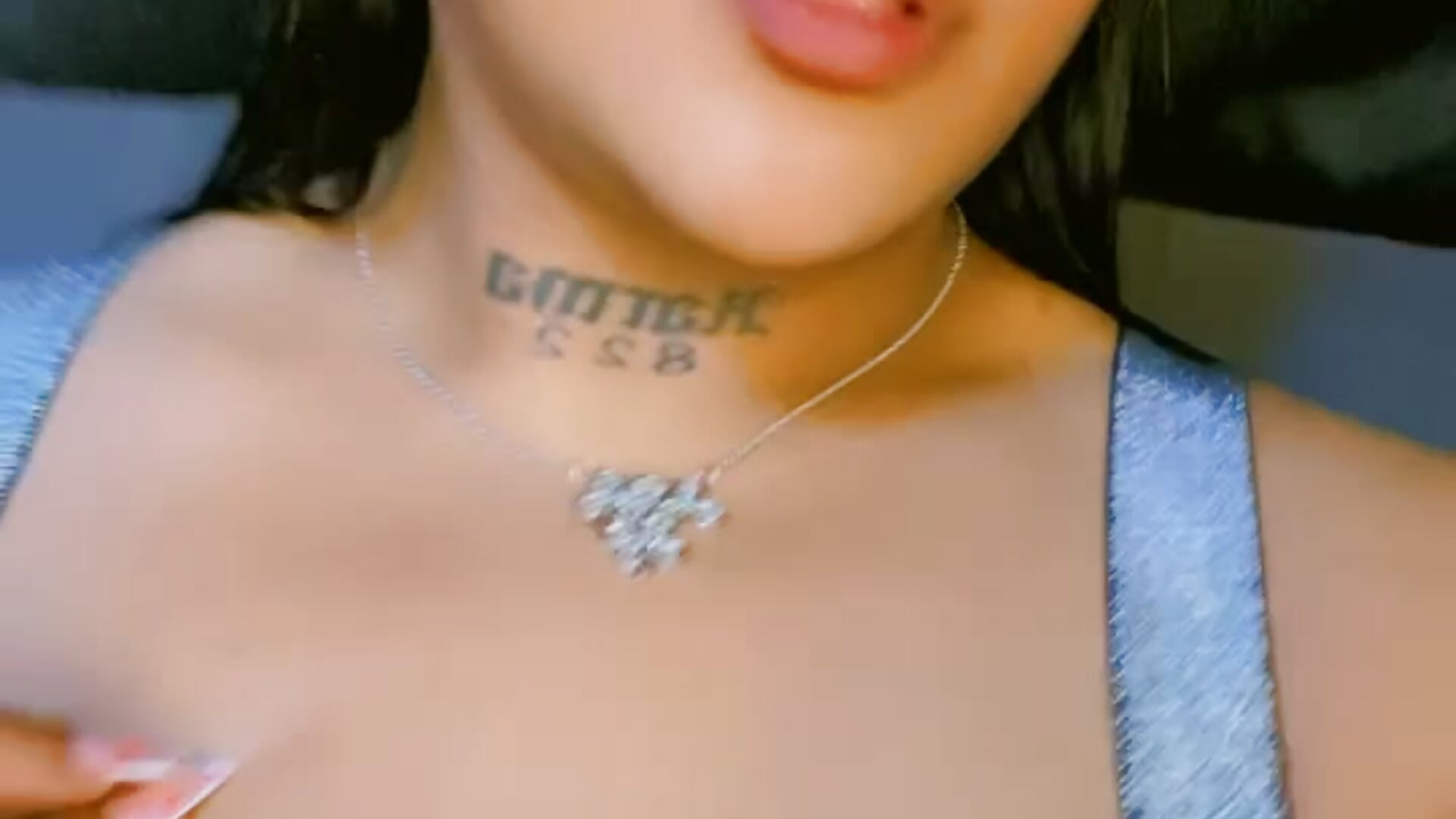 My delicious tits 🍒🍒🍒🍒 - video by Nahomy-fire cam model