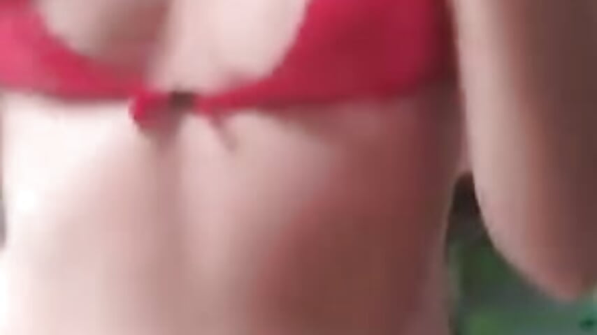 FB_VID_9209407128679981408 - video by Raishellmuah cam model