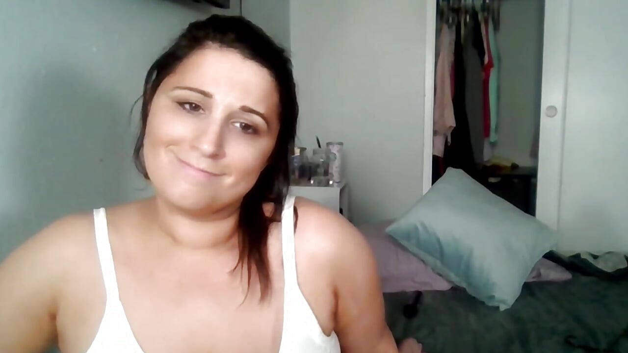 Undies and spanks - video oleh model kamera maddiliz