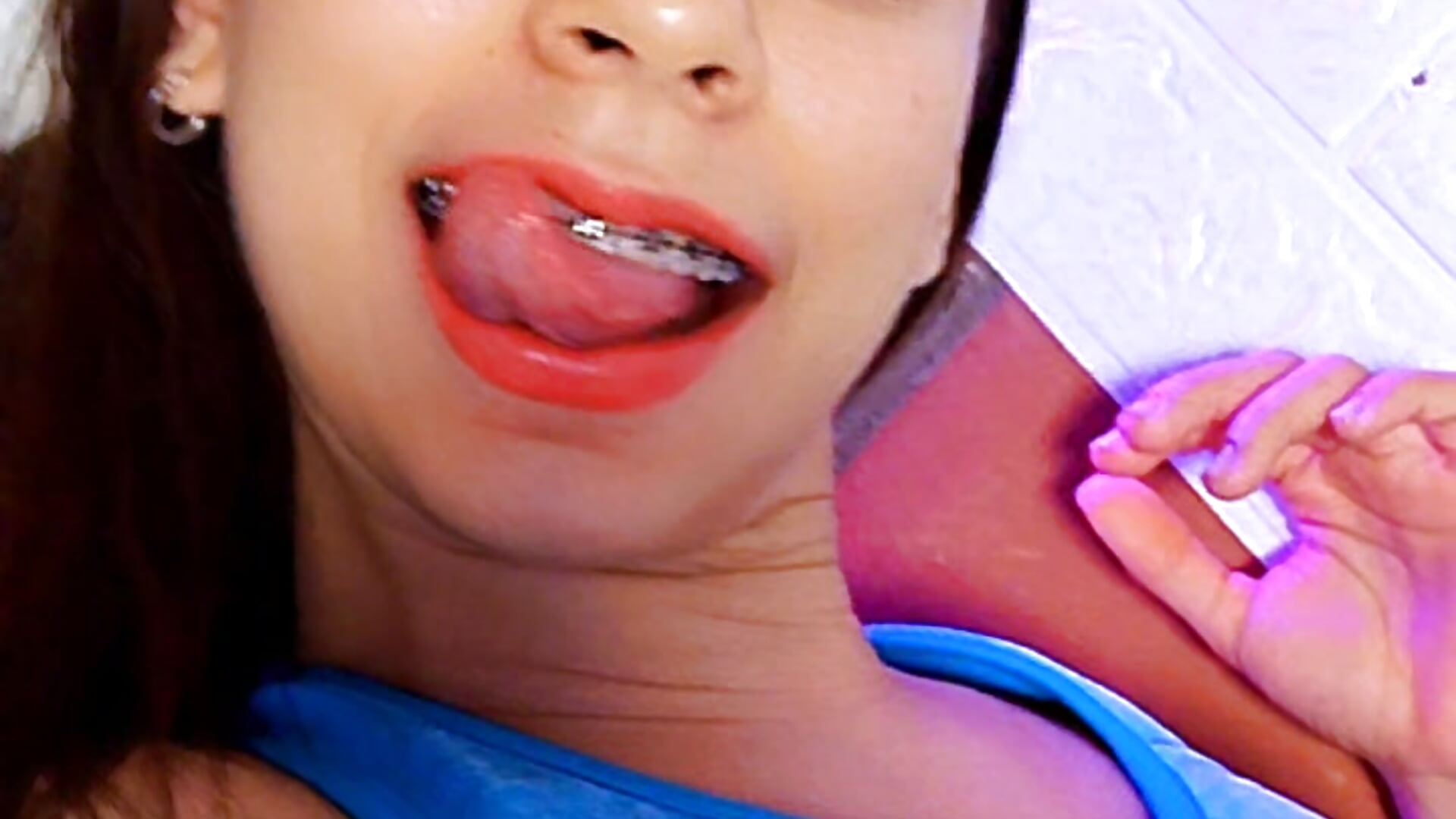 Some things are too good for public chat... join me privately. – video modela na kameri Abycooper_