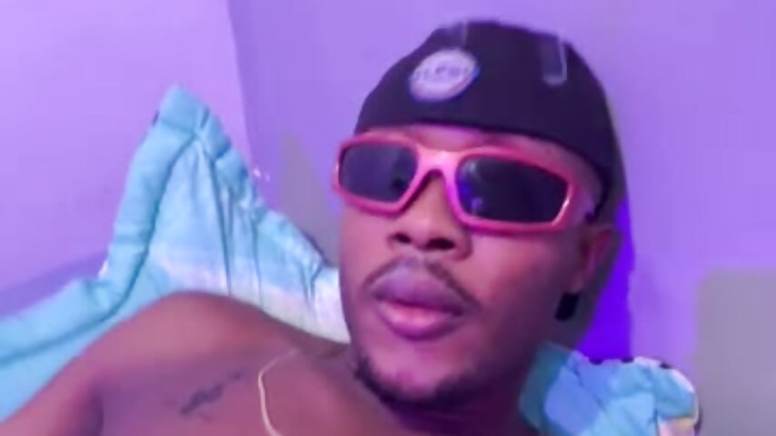 80585229790__490DB62E-C49C-4EF6-8E5D-AAD1FCBC0D2E - Video von Itjaden Cam-Model