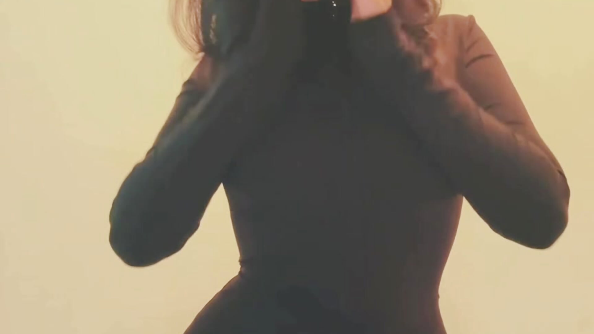💦🤗🤗 - فيديو من ForDearse موديل الكام