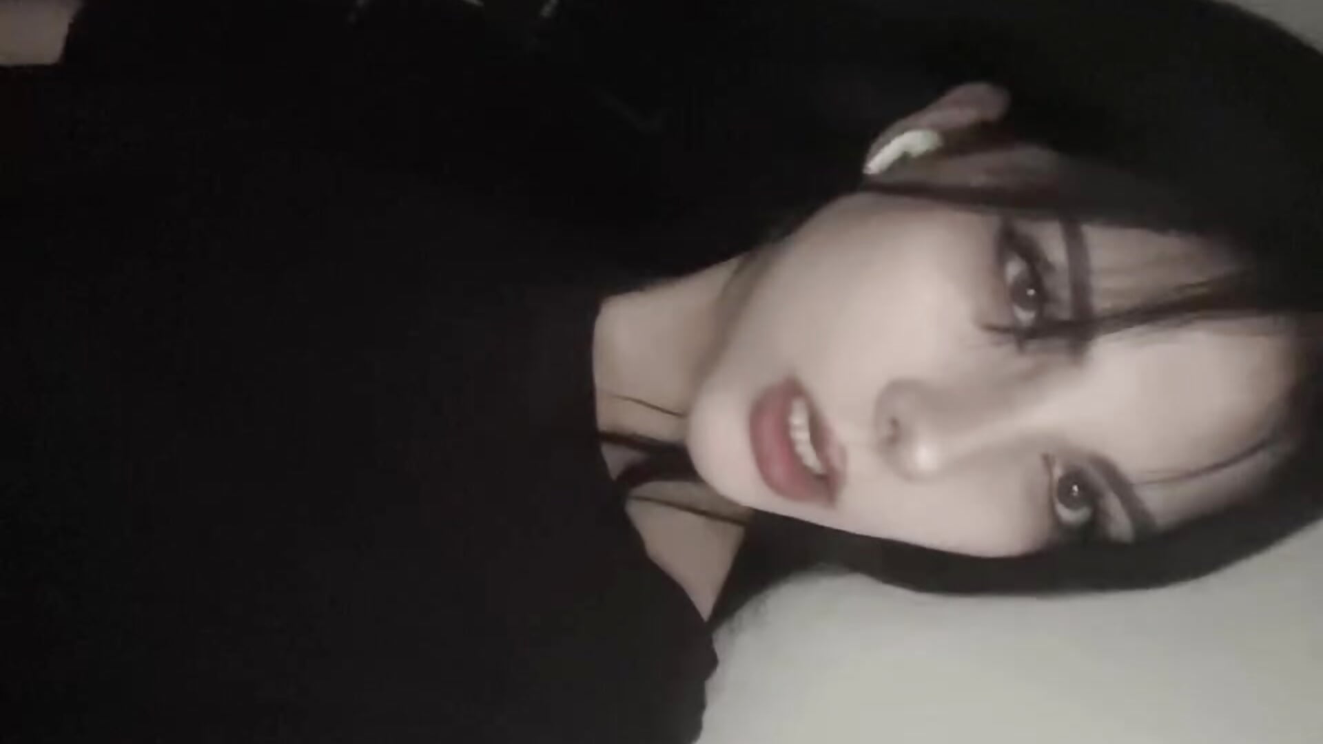 😋😋