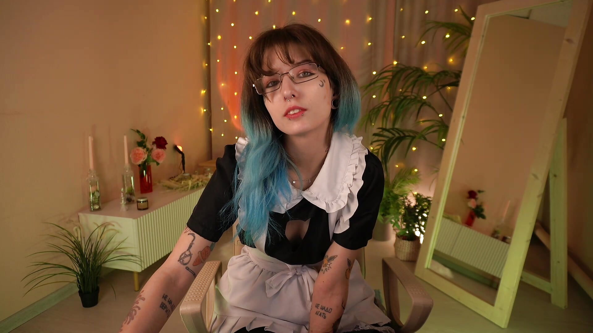 little meowing maid ~ - vídeo de la modelo de cam Lain_Root
