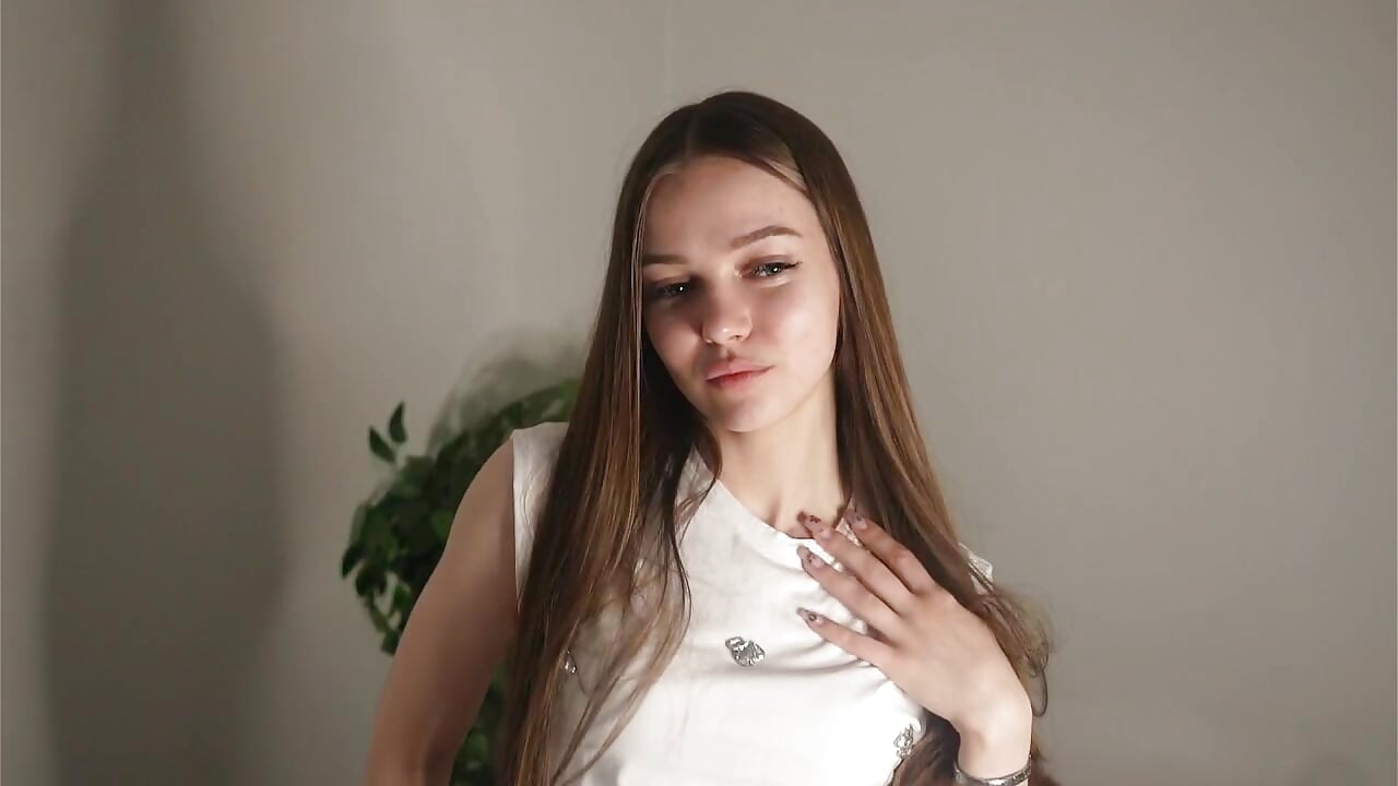 Hi^^ - clip cu PearleKalmen model videochat