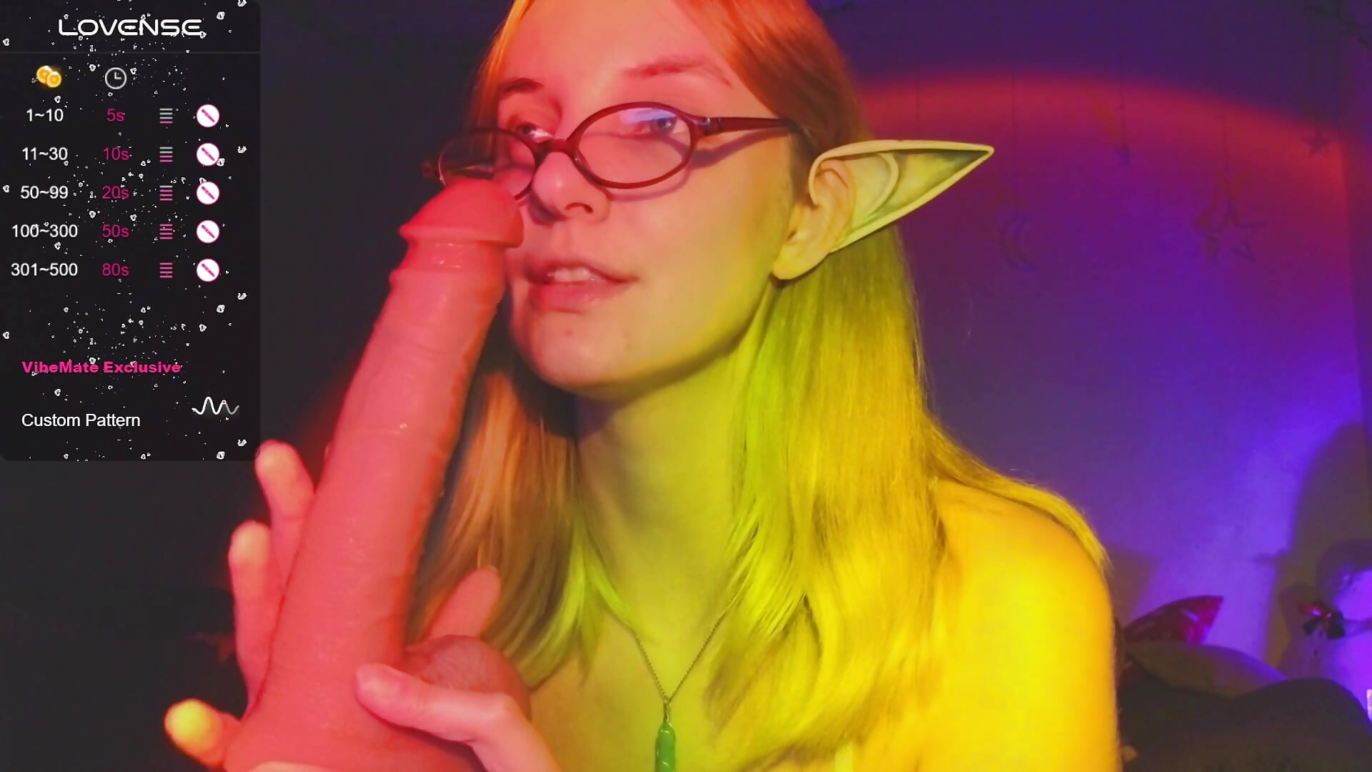 ～❤ elf woman plays with a cock