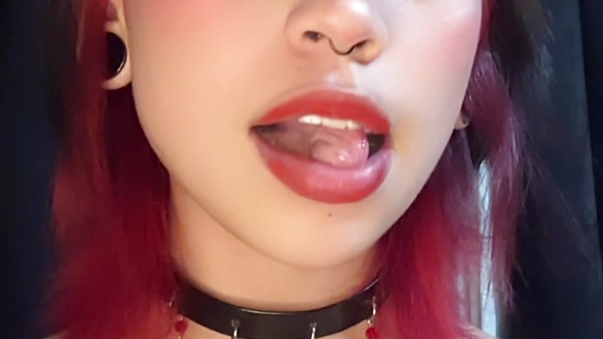 😼 - video by CrystalEvee cam model
