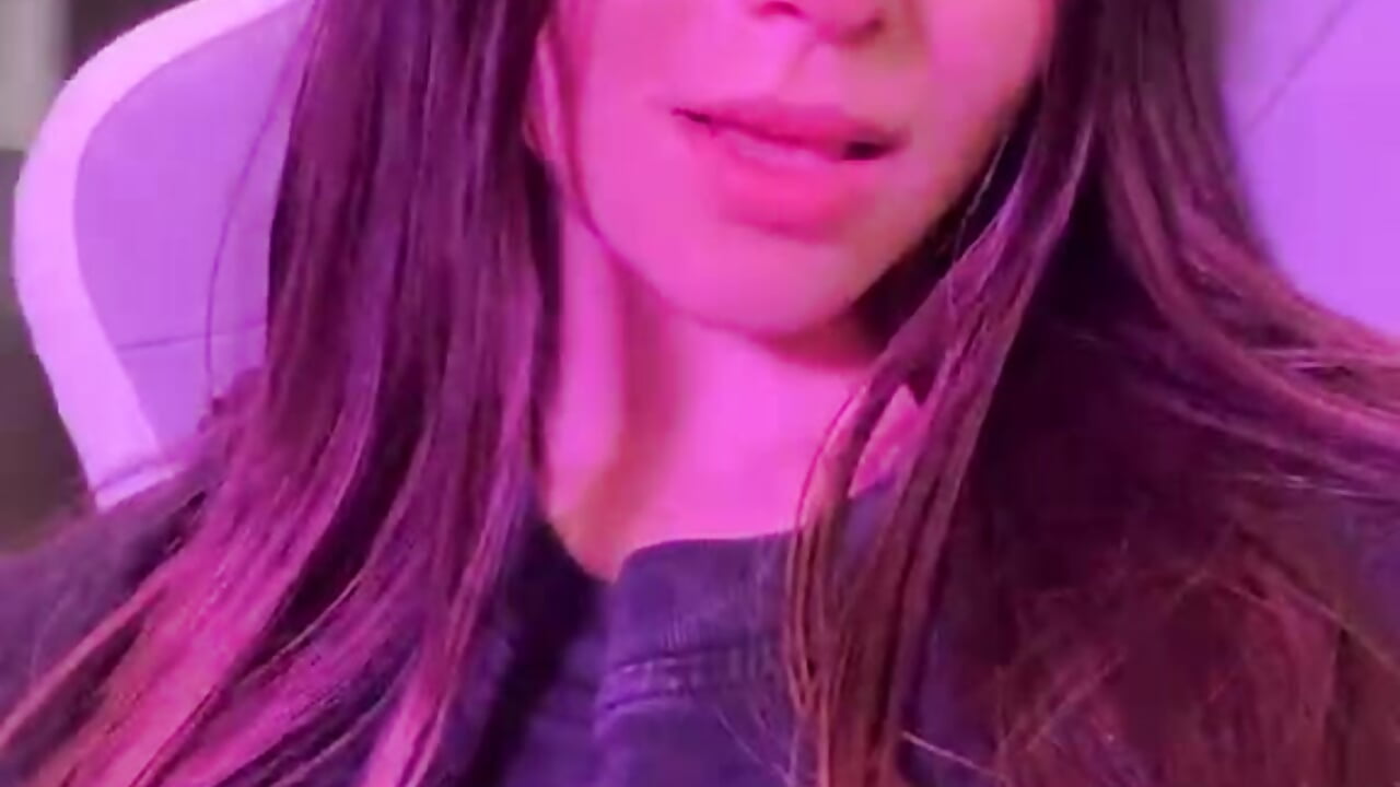Hello 🫦 - video by AbbyLancaster cam model