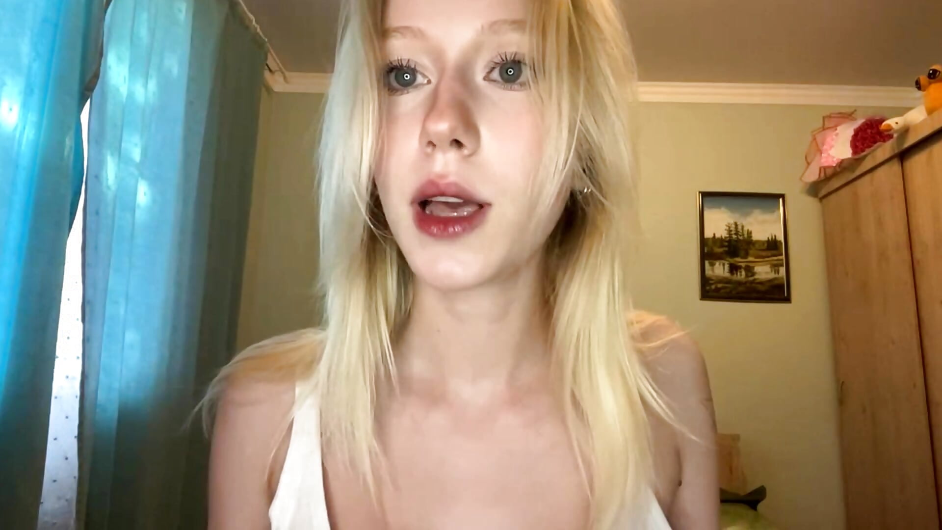 tits :З – video af BossedFrog cam-model