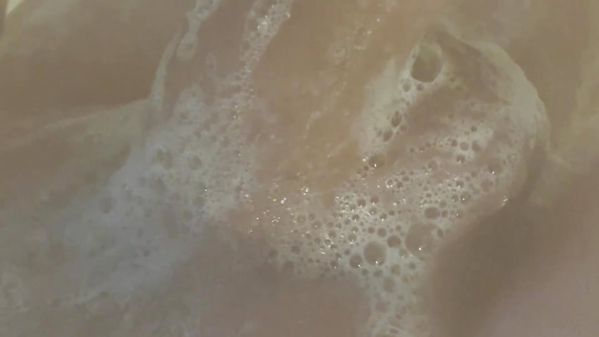 Shower Time! – video modela na kameri xxNawty_Boyxx
