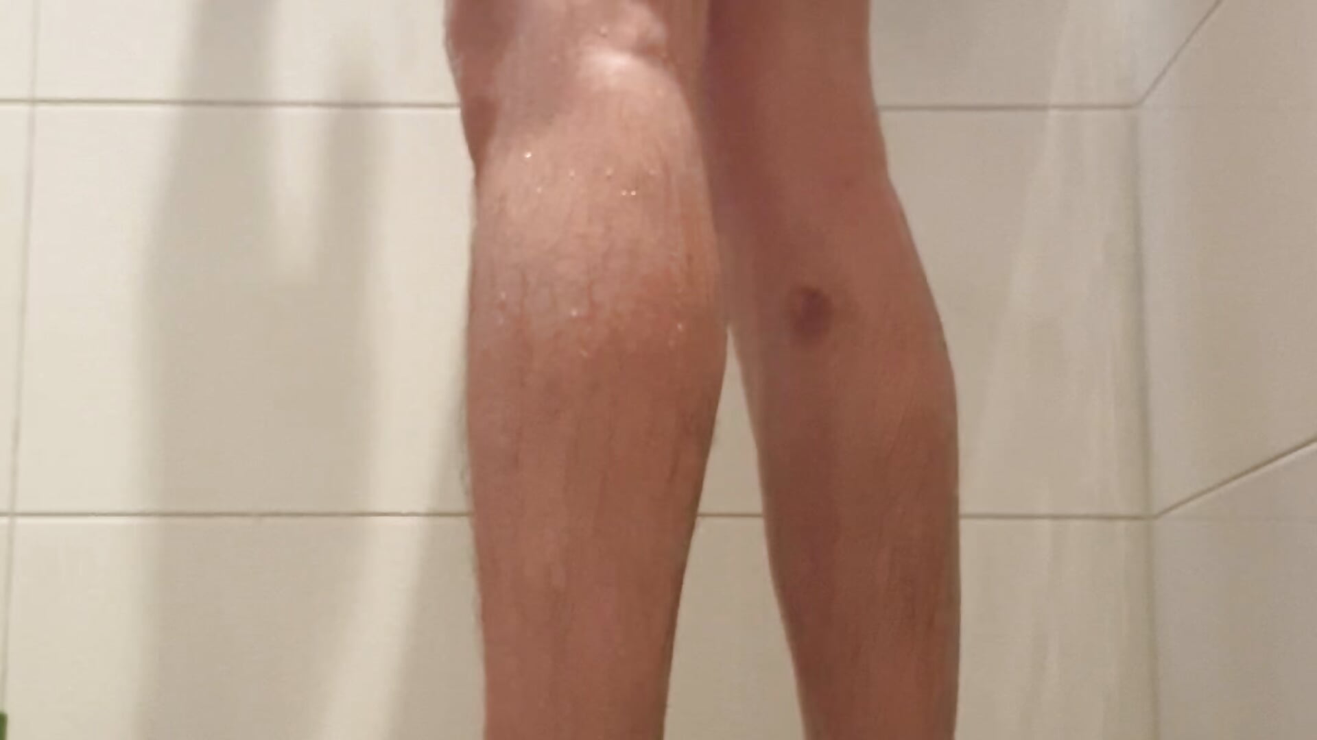 Bathroom - video by Swiss1981 cam model