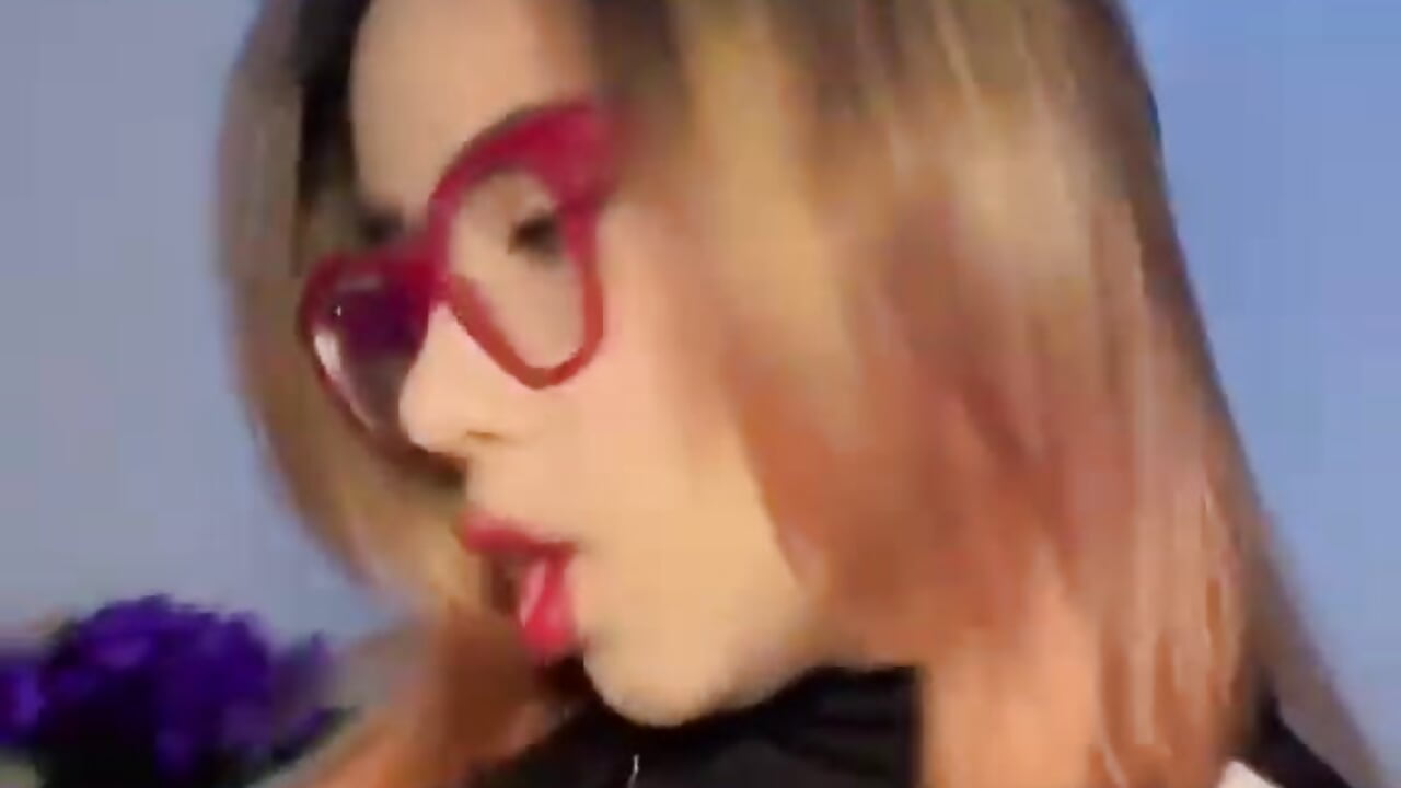 sexy - video by PrettyKittyAGT cam model