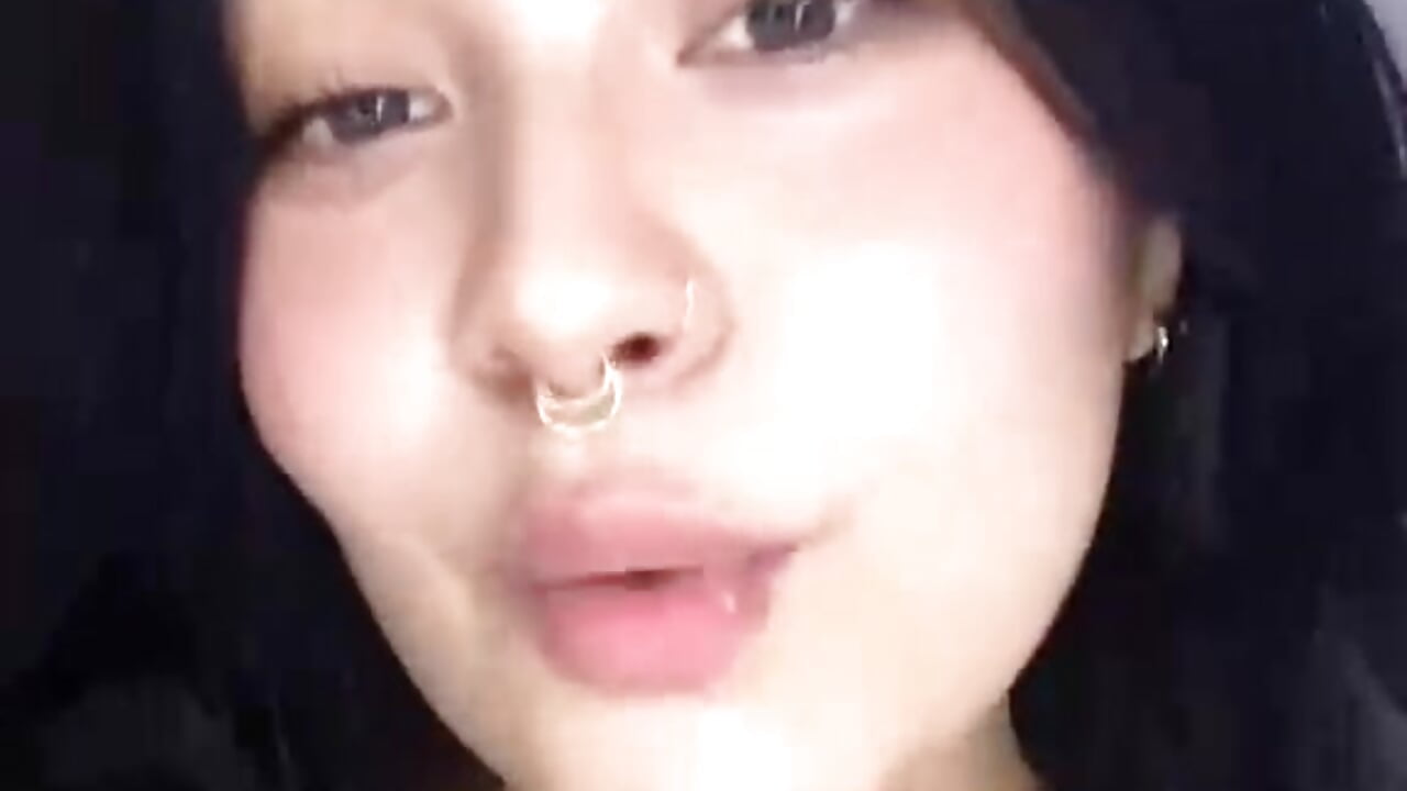 WhatsApp Video 2026-06-05 at 19,39,06 (1) - video by miley_jones_ cam model