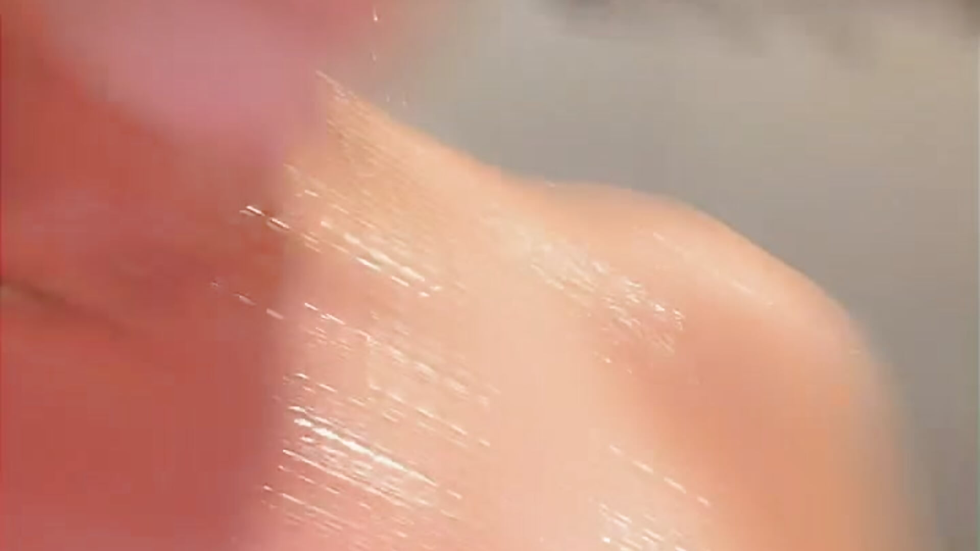 88FBBEF8-7F0A-4D3E-B224-74127DD3A8D0.mp4 - Video von sweeetttea