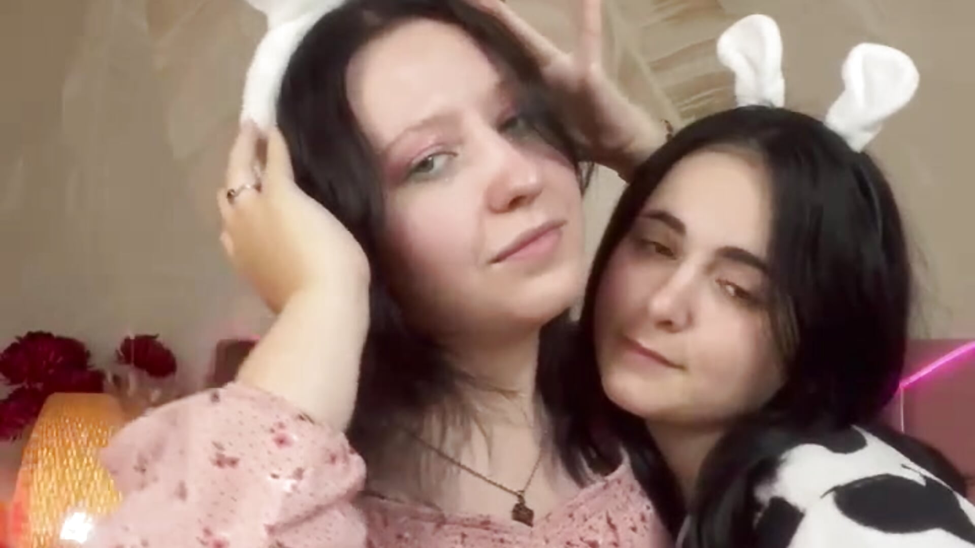 cuties ❤️❤️– RuthHalll kameramodell videója