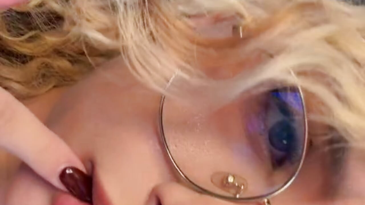 🔥 - video by Joyce-fire cam model