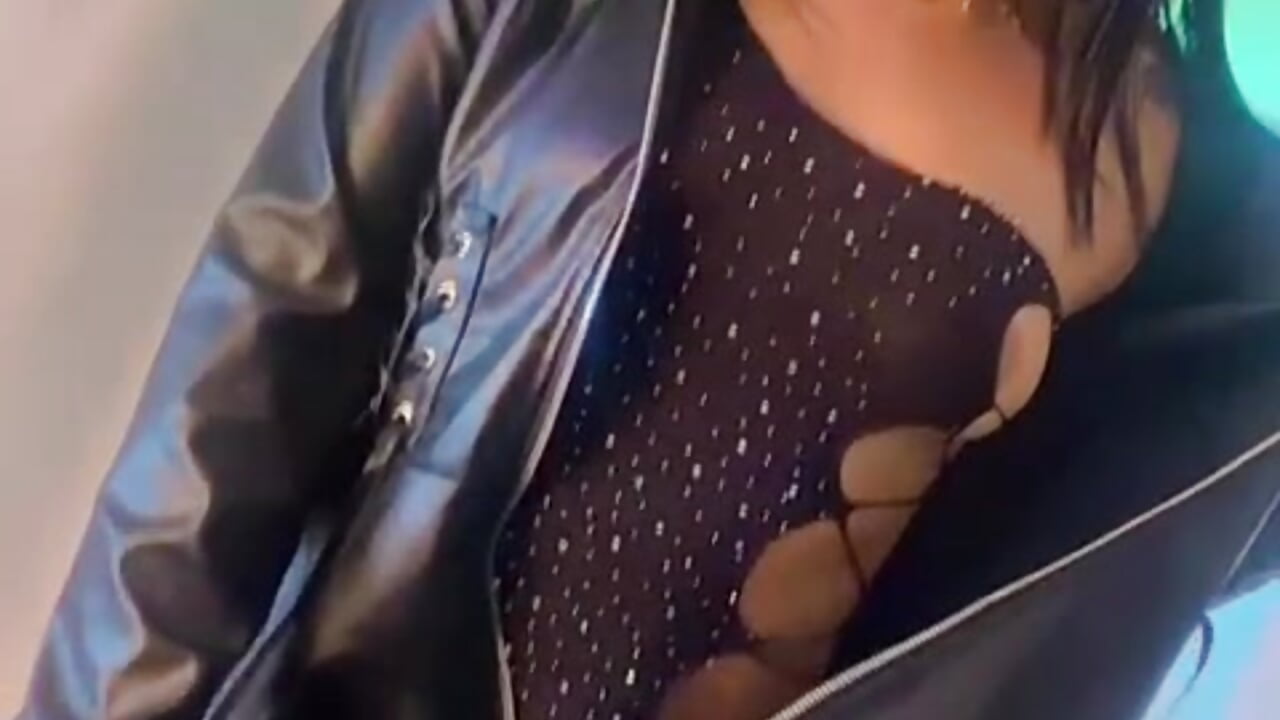profile-intro-video-1782678405 - video by harley_queenXx cam model