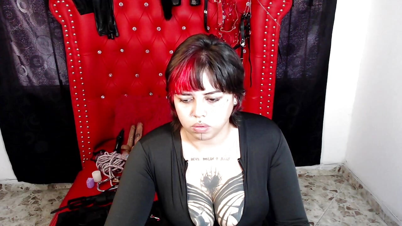 I lick and smear my red days