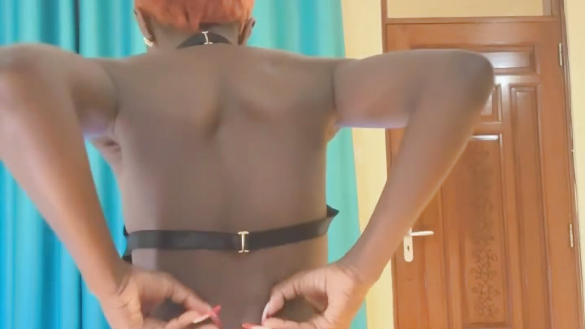 Give daddy ass 🥵🍑🍑 – video af Homylen77 cam-model