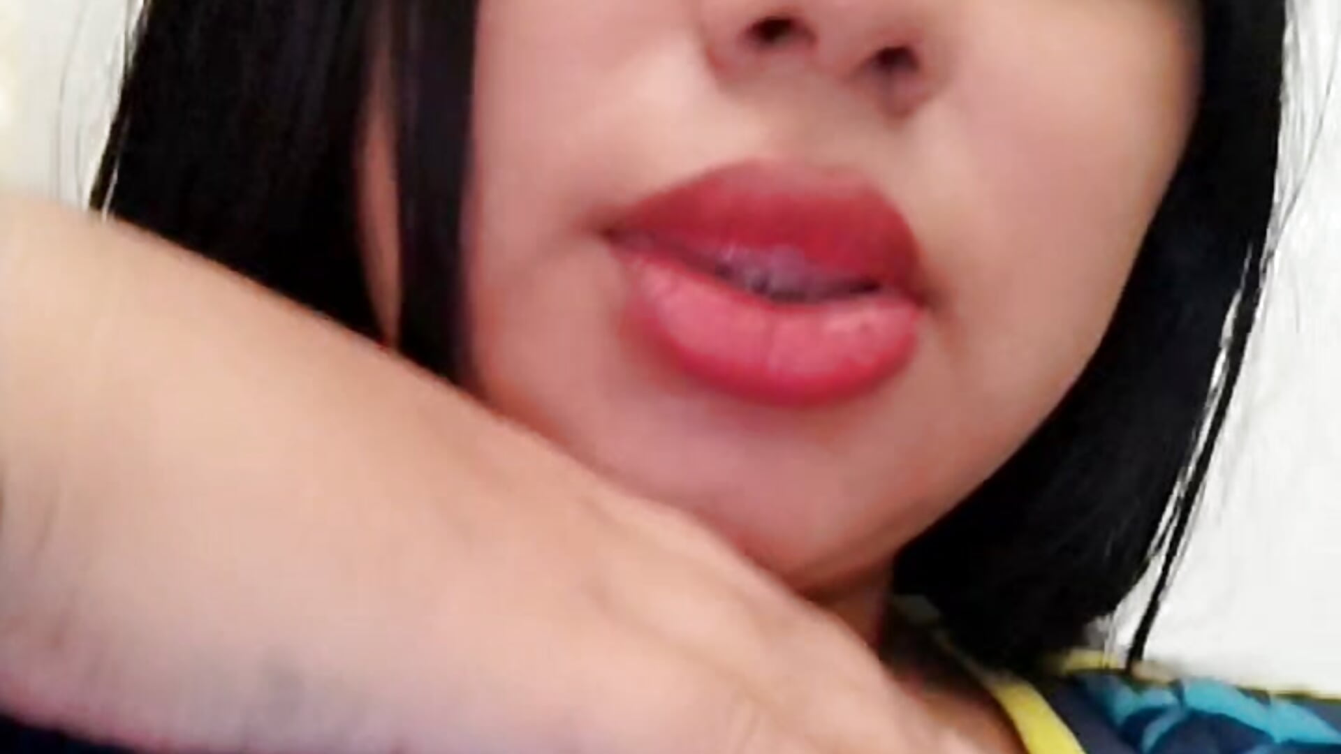 Colombiana 🇨🇴🇨🇴🇨🇴🇨🇴🇨🇴 - video di Amber_Herrera modella di cam