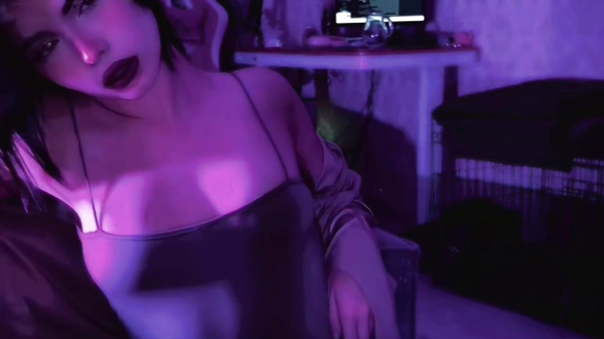 I'm teasing you by imagining that you're in my room this Halloween😈 - video by Velvet__Kiss cam model